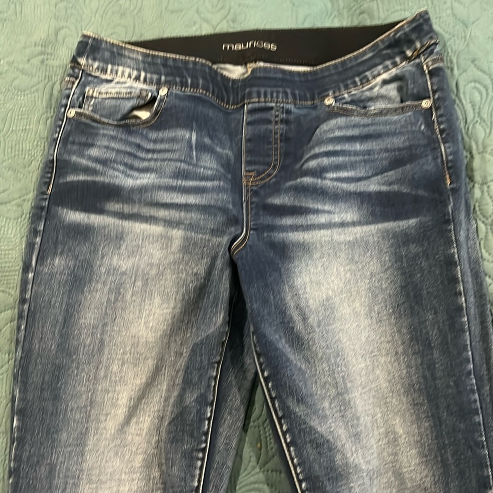 Maurice’s brand jeggings/jeans size L-R